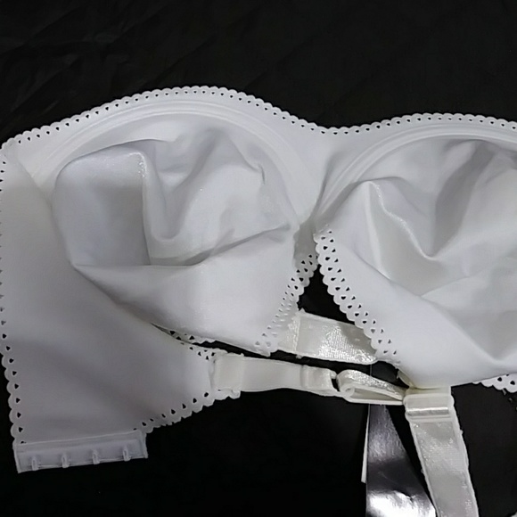 Bra - Picture 2 of 2